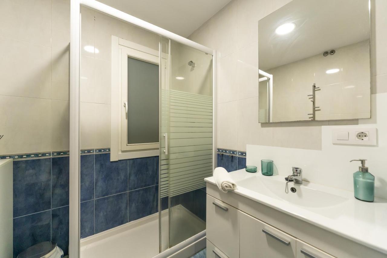 Ferienwohnung Cormelana Plaza A Coruña Exterior foto